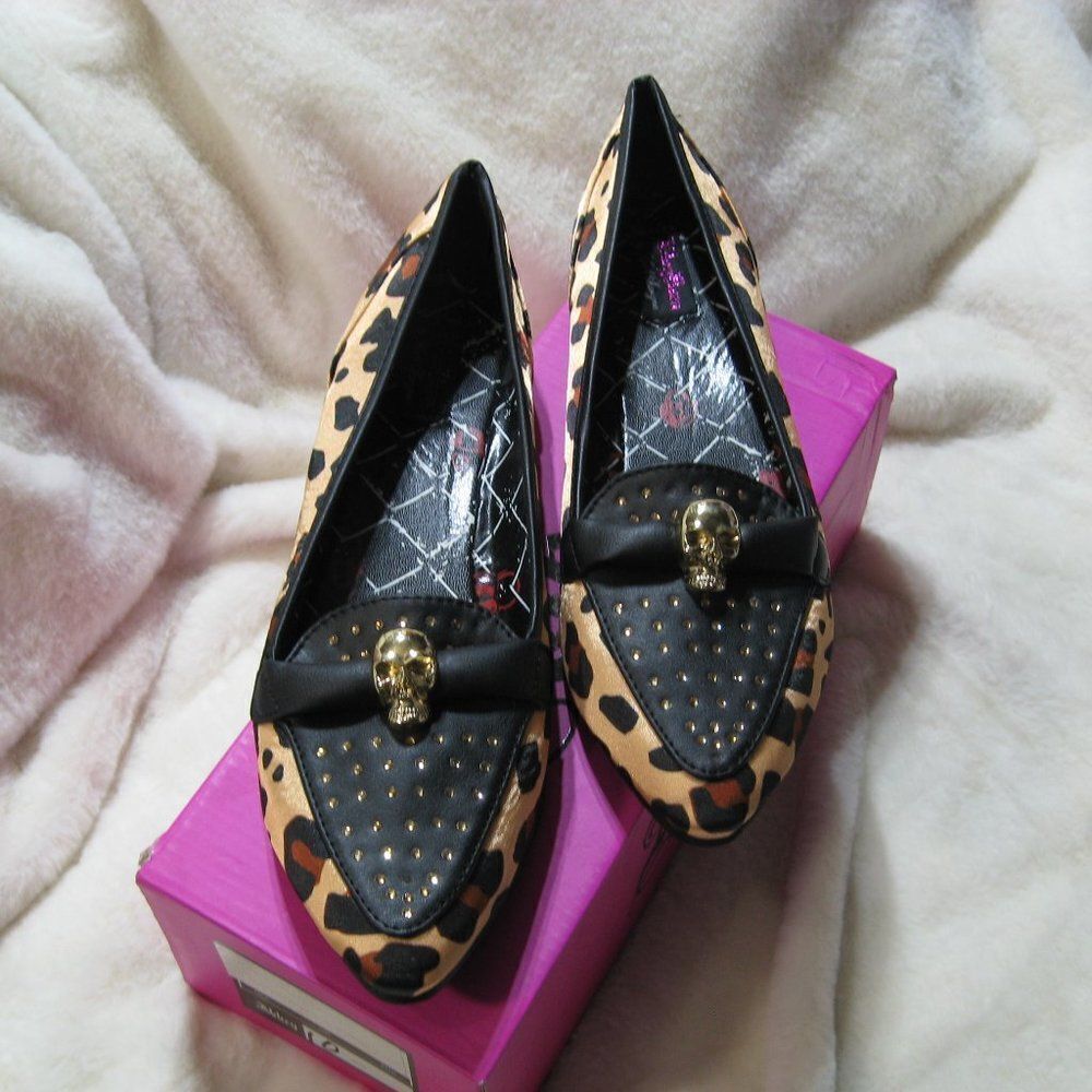 Leopard-Print Pointed Flats with Gold Skull Accent